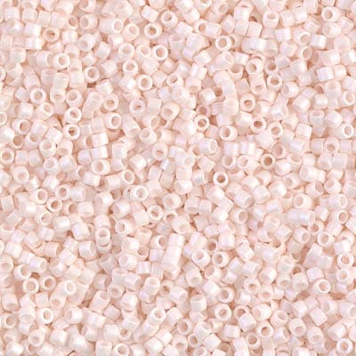 DB1520 - Бисер Miyuki Delica 11-0 цвет DB1520
