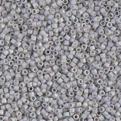 DB1528 - Бисер Miyuki Delica 11-0 цвет DB1528