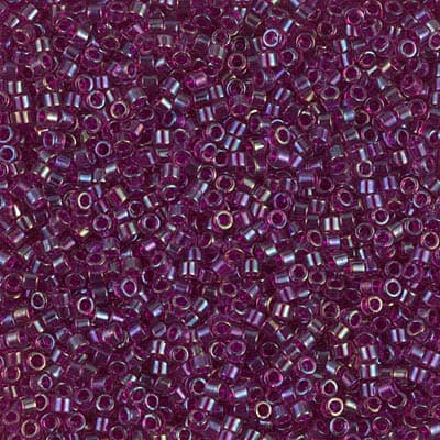 DB1747 - Бисер Miyuki Delica 11-0 цвет DB1747